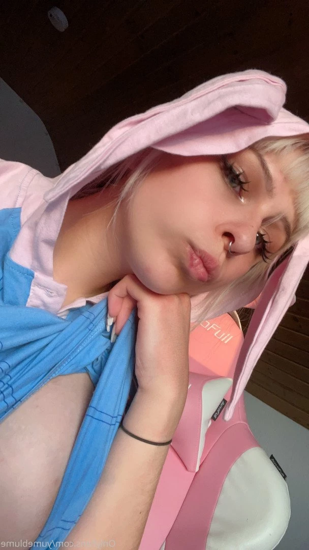YumeBlume 🕊 [ yumeblume ] Onlyfans leaked photo 2581426 on Hotleaks.tv