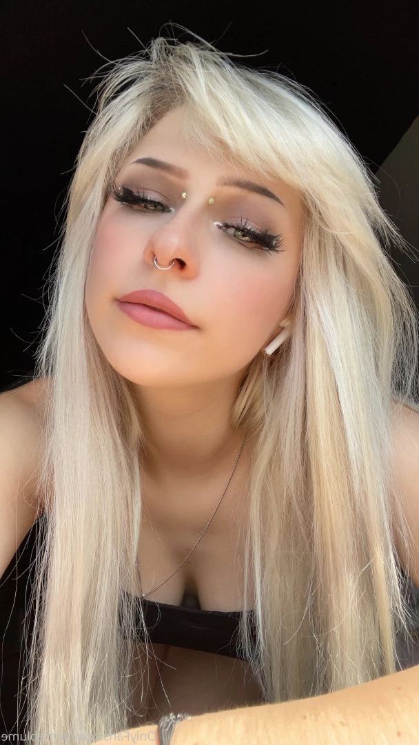 YumeBlume 🕊 [ yumeblume ] Onlyfans leaked photo 5742951 on Hotleaks.tv