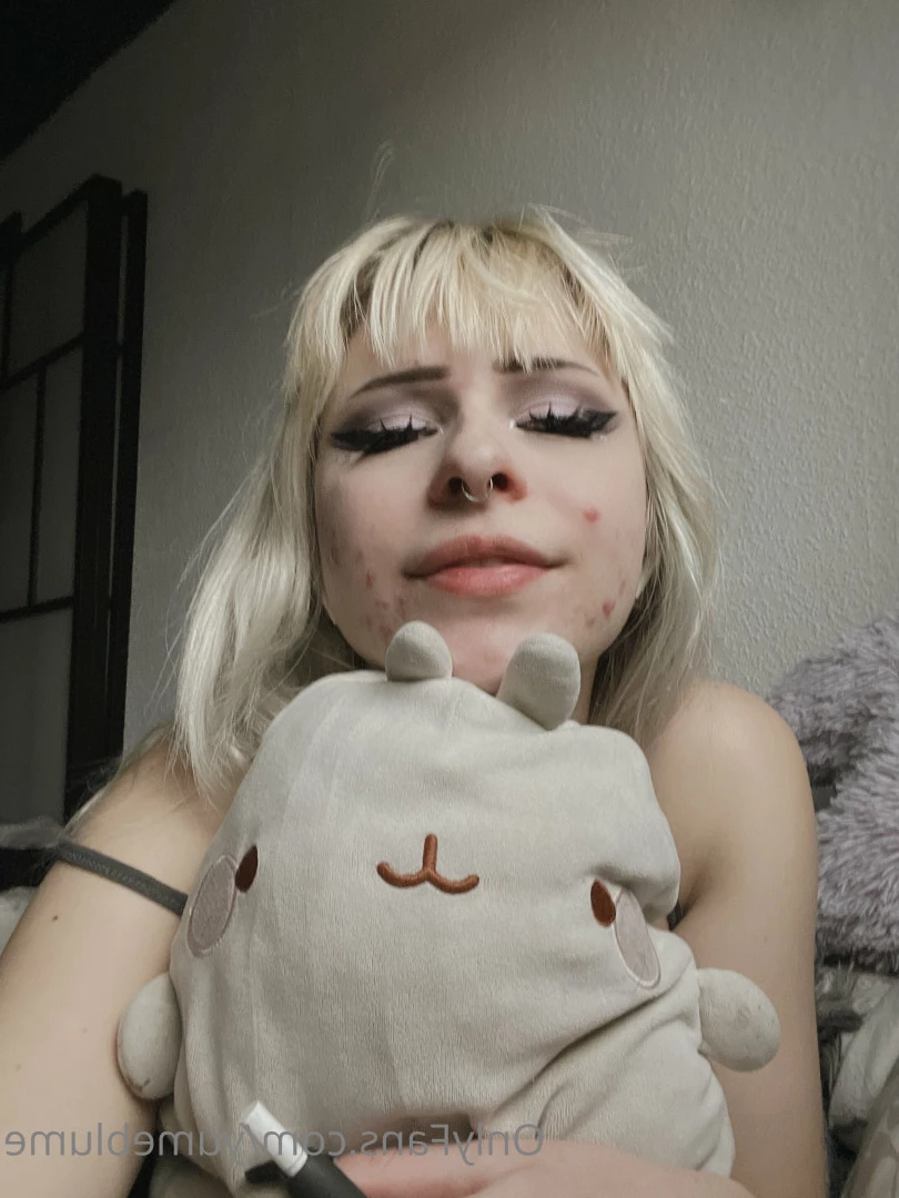 YumeBlume 🕊 [ yumeblume ] Onlyfans leaked photo 5743628 on Hotleaks.tv