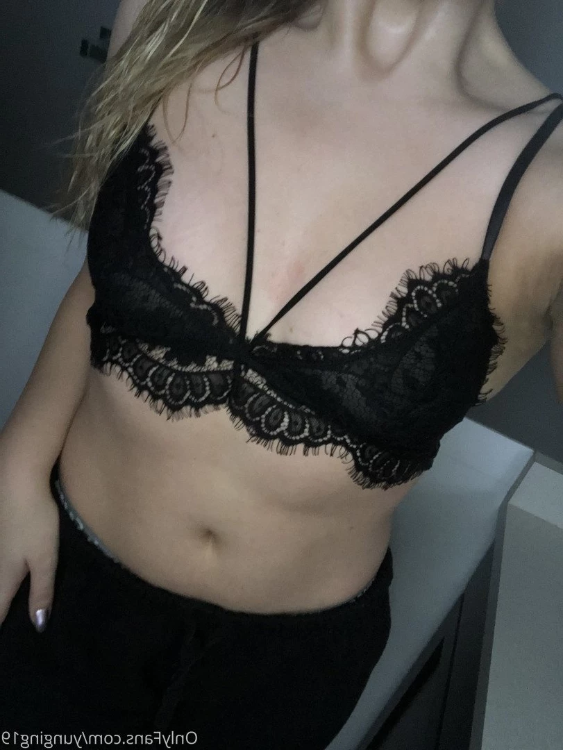 Ashley Elizabeth [ yunging19 ] Onlyfans leaked photo 2570412 on Hotleaks.tv