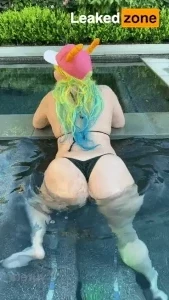 18276313
