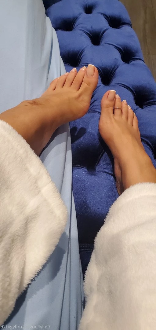 Fly Girl [ flygirl76 ] Onlyfans leaked photo 409347 on Hotleaks.tv