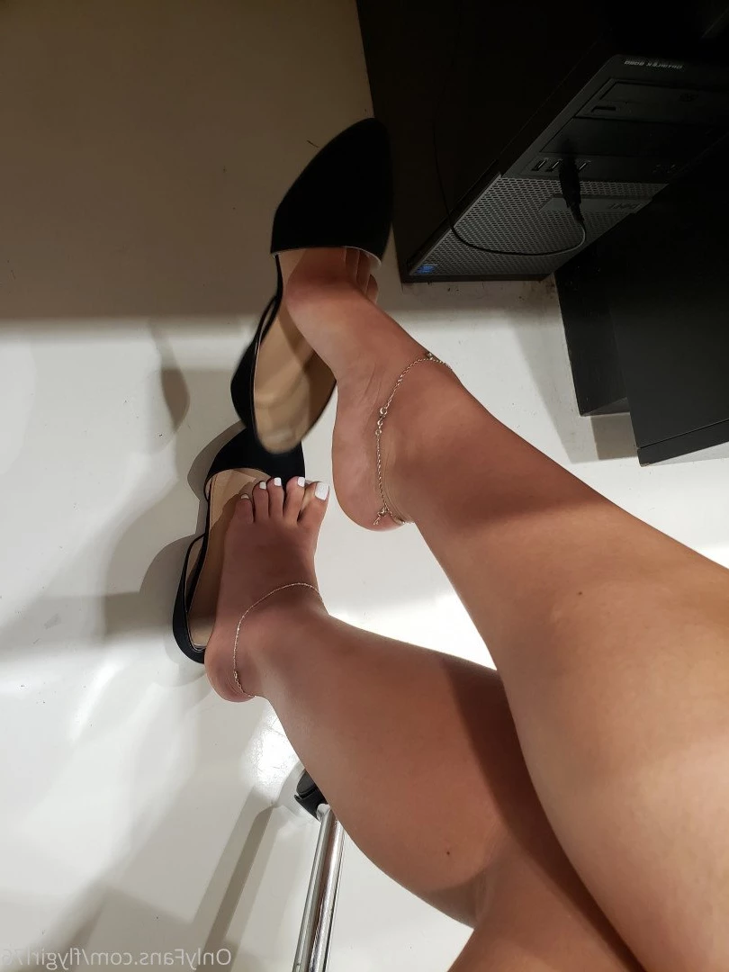 Fly Girl [ flygirl76 ] Onlyfans leaked photo 409436 on Hotleaks.tv