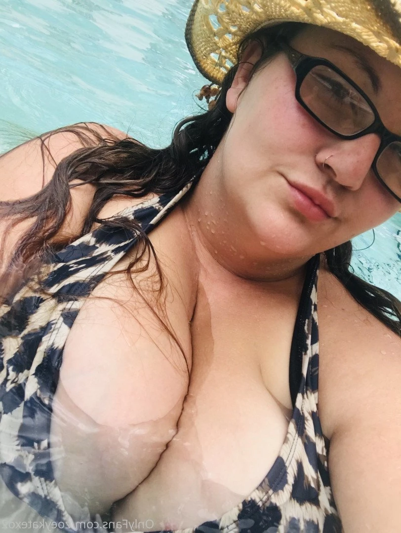 BIG BOOBS FREE NUDES [ zoeykatexo2 ] Onlyfans leaked photo 2570080 on Hotleaks.tv