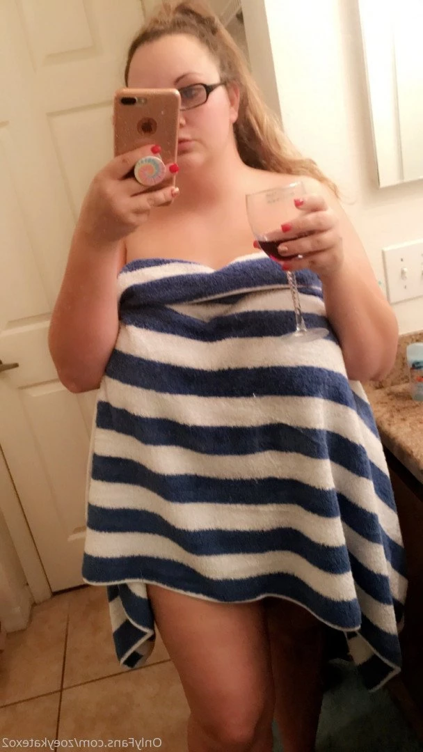 BIG BOOBS FREE NUDES [ zoeykatexo2 ] Onlyfans leaked photo 2572857 on Hotleaks.tv