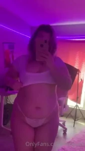 Zoey Uso [ zoeyuso ] Onlyfans leaked video 18275968 on Hotleaks.tv