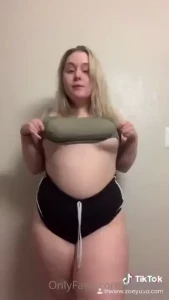 Zoey Uso [ zoeyuso ] Onlyfans leaked video 18275981 on Hotleaks.tv