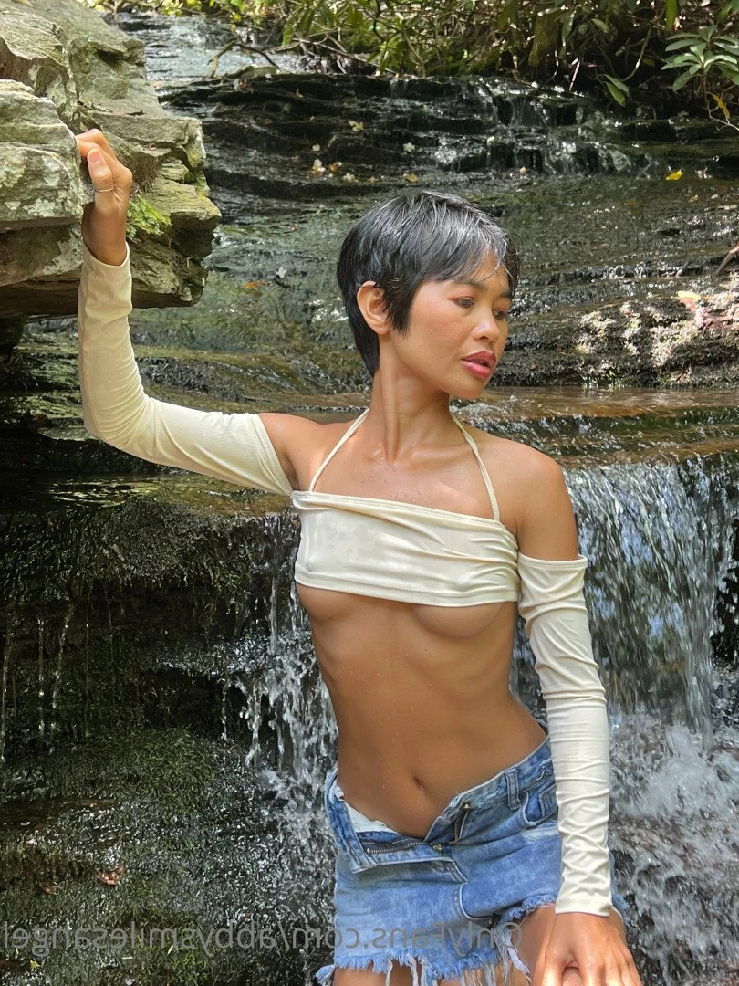Abby Angel [ abbysmilesangel ] Onlyfans leaked photo 4681781 on Hotleaks.tv