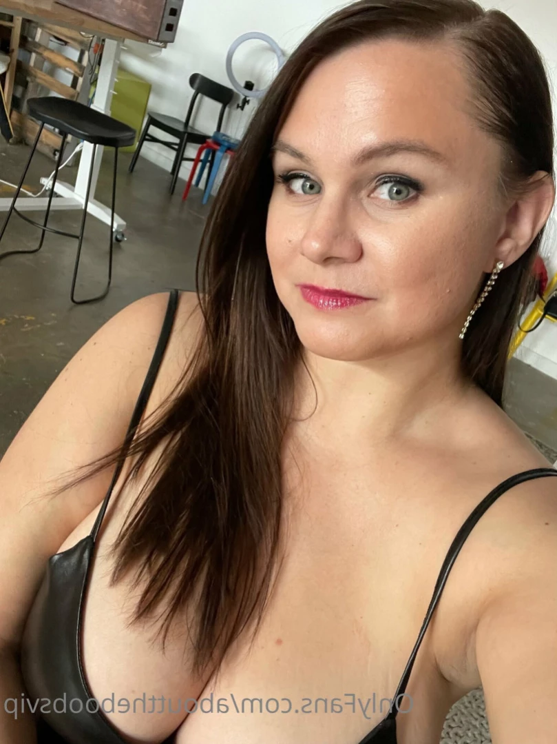 🇺🇸Jen Vonn 🔥VIP 🔥All natural G Cup boobs [ abouttheboobsvip ] Onlyfans leaked photo 16088043 on Hotleaks.tv