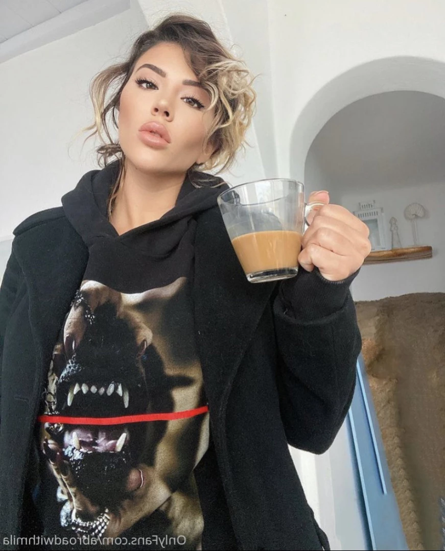 Abroad with Mila [ abroadwithmila ] Onlyfans leaked photo 13511607 on Hotleaks.tv