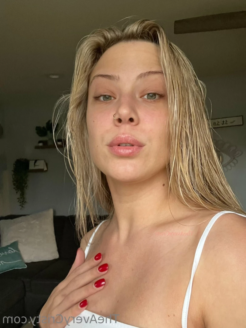 Avery Cristy [ theaverycristy ] Onlyfans leaked photo 13388437 on Hotleaks.tv