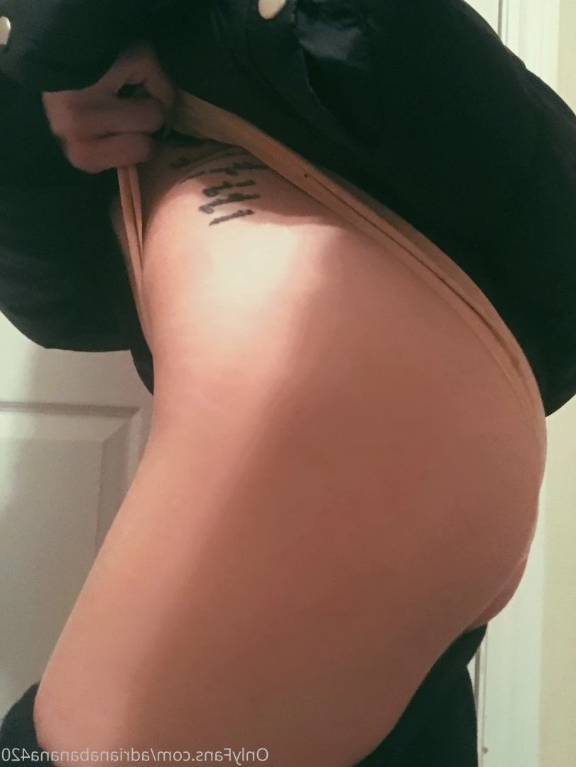 AdrianaBanana🍌 [ adrianabanana420 ] Onlyfans leaked photo 4668812 on Hotleaks.tv
