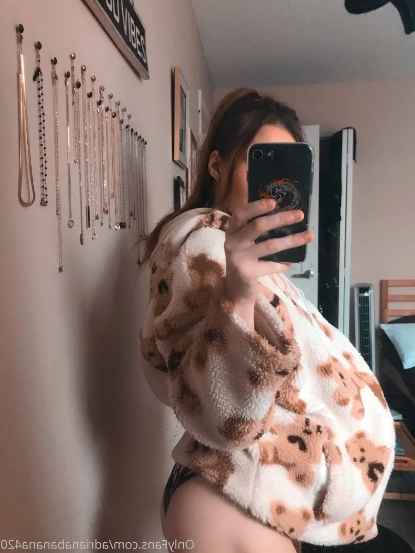 AdrianaBanana🍌 [ adrianabanana420 ] Onlyfans leaked photo 4669074 on Hotleaks.tv
