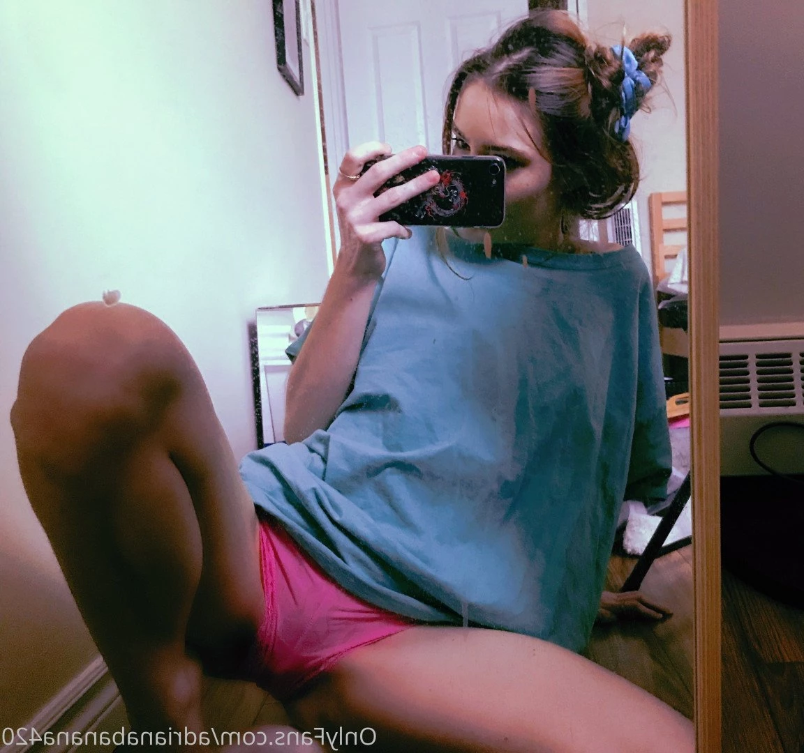 AdrianaBanana🍌 [ adrianabanana420 ] Onlyfans leaked photo 4669166 on Hotleaks.tv
