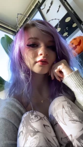 5646807