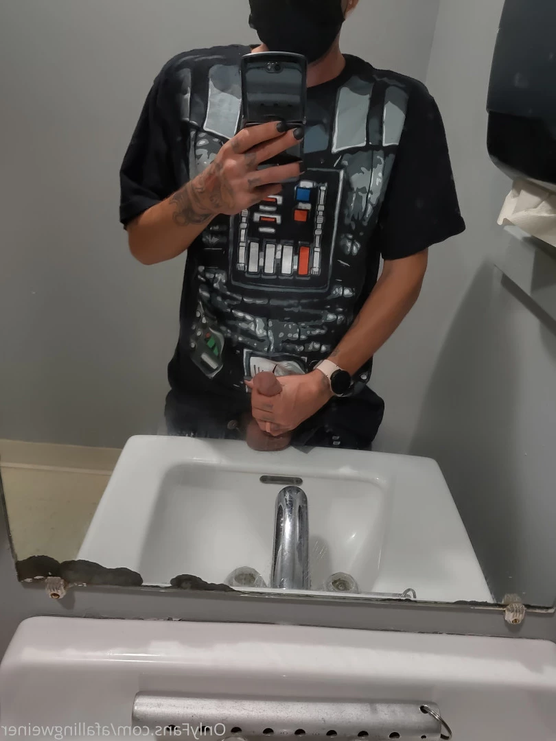Bryan [ afallingweiner ] Onlyfans leaked photo 5690292 on Hotleaks.tv