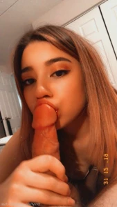 10247076