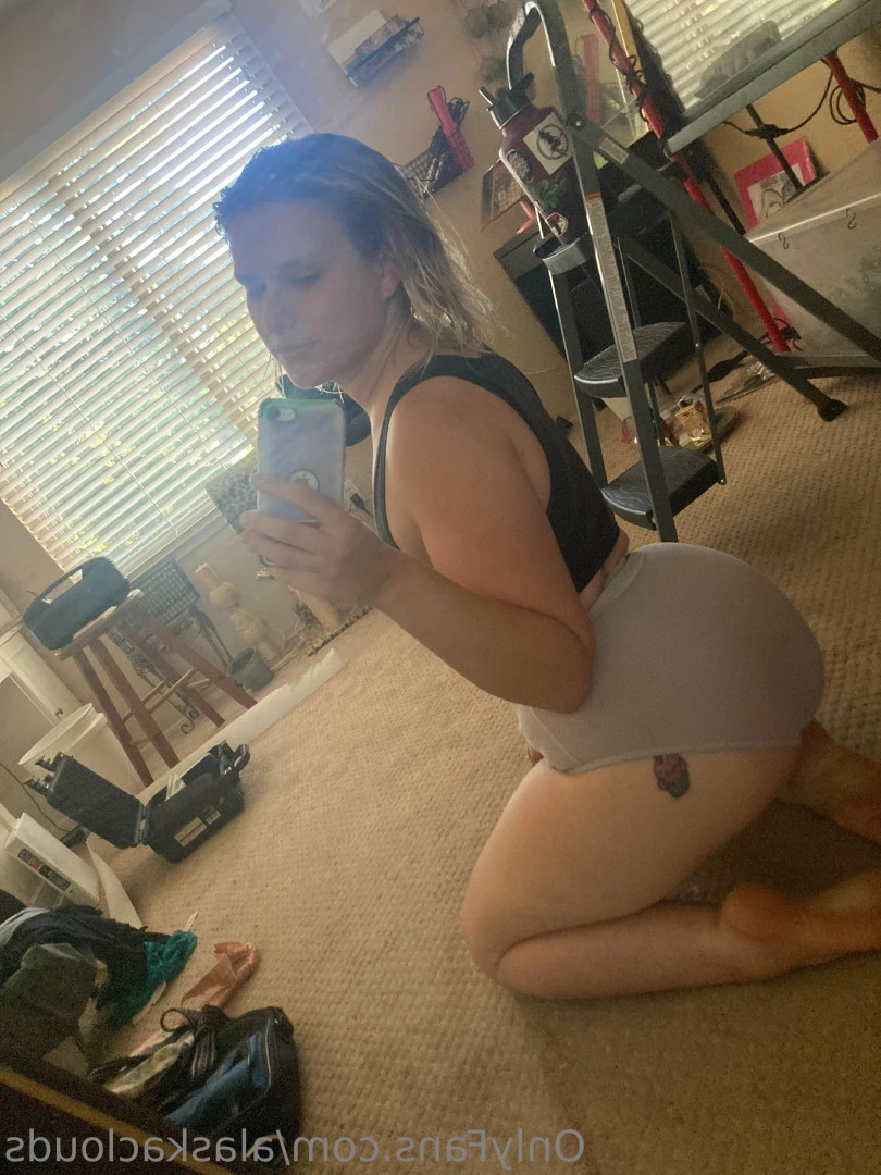 Alaska [ alaskaclouds ] Onlyfans leaked photo 9409334 on Hotleaks.tv