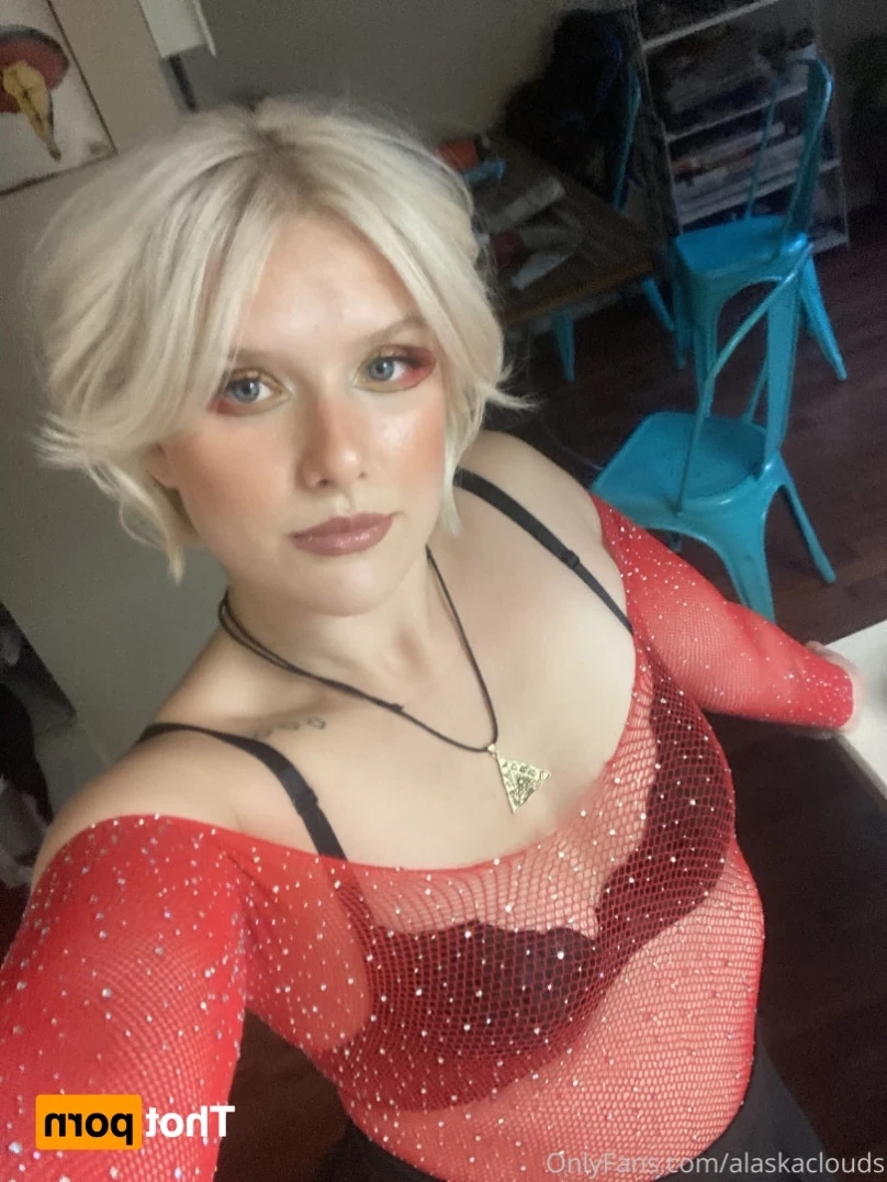 Alaska [ alaskaclouds ] Onlyfans leaked photo 12537082 on Hotleaks.tv