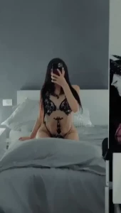 4952243