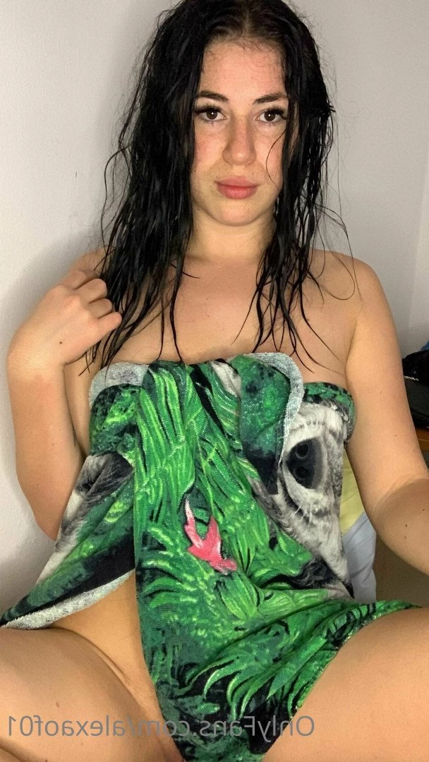 Alessandra [ alexaof01 ] Onlyfans leaked photo 4659684 on Hotleaks.tv