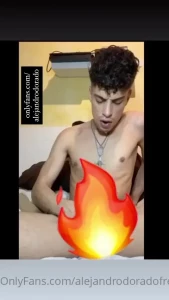 4953712
