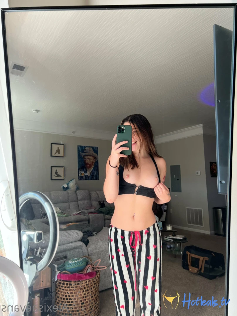 Lexi 😚 [ alexisaevans ] Onlyfans leaked photo 6171208 on Hotleaks.tv