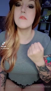 10584981