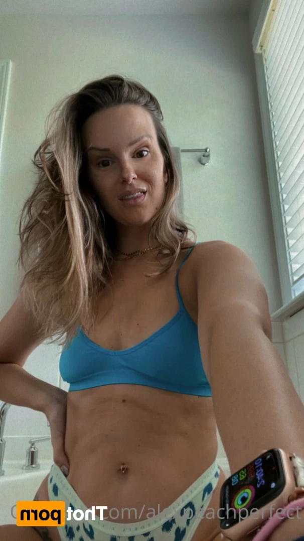Alex Glass [ alexpeachperfect ] Onlyfans leaked photo 12535835 on Hotleaks.tv