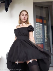 5646331