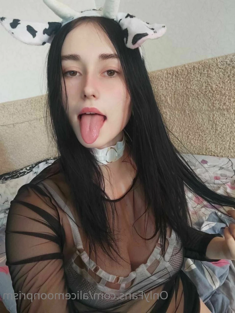 Alice Moon 🌙 [ alicemoonprism ] Onlyfans leaked photo 5650325 on Hotleaks.tv