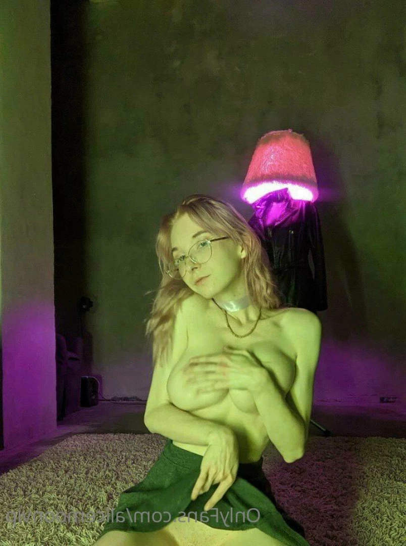 Alice Moon ✨VIP🌙 [ alicemoonvip ] Onlyfans leaked photo 6088924 on Hotleaks.tv