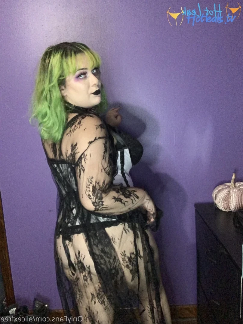 Alice 👻 [ alicexfree ] Onlyfans leaked photo 11987856 on Hotleaks.tv
