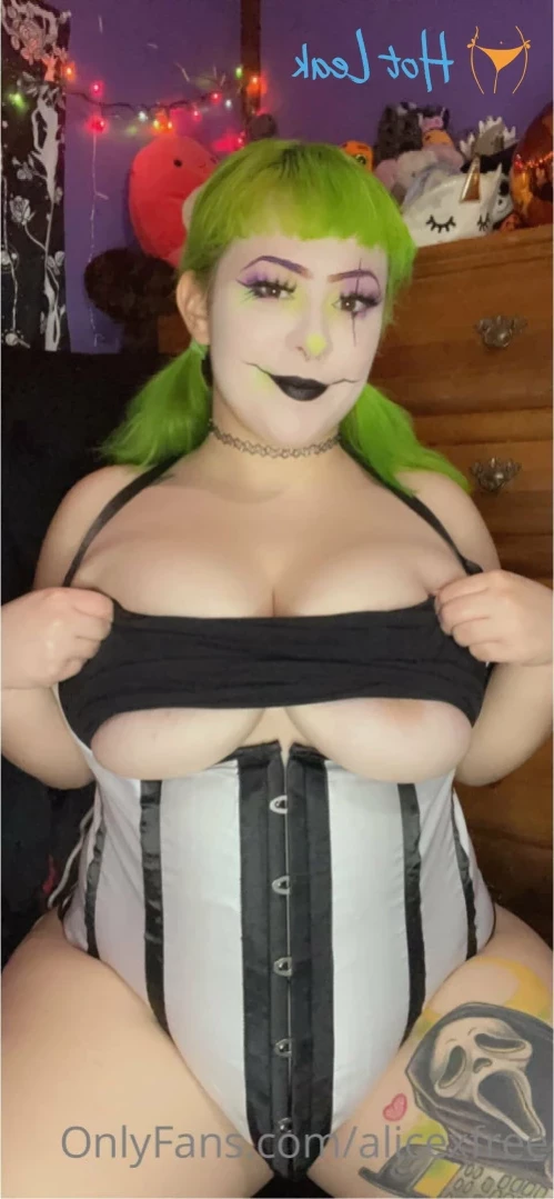Alice 👻 [ alicexfree ] Onlyfans leaked photo 13843404 on Hotleaks.tv