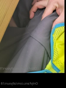 6087568