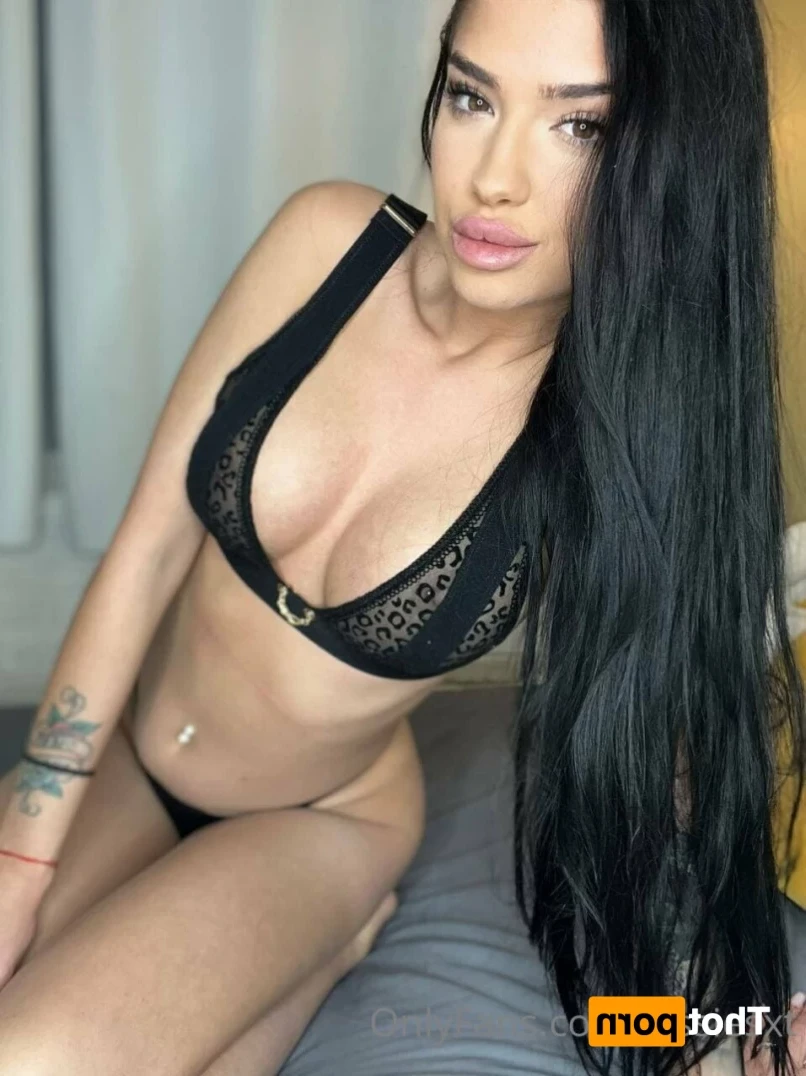 Alma Black 🖤 [ almablack ] Onlyfans leaked photo 11475269 on Hotleaks.tv