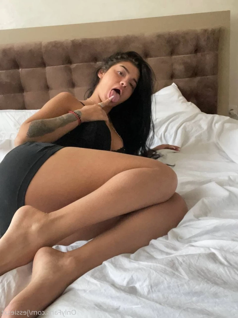 Alma Black 🖤 [ almablack ] Onlyfans leaked photo 16331825 on Hotleaks.tv