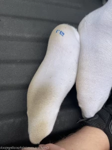5686982