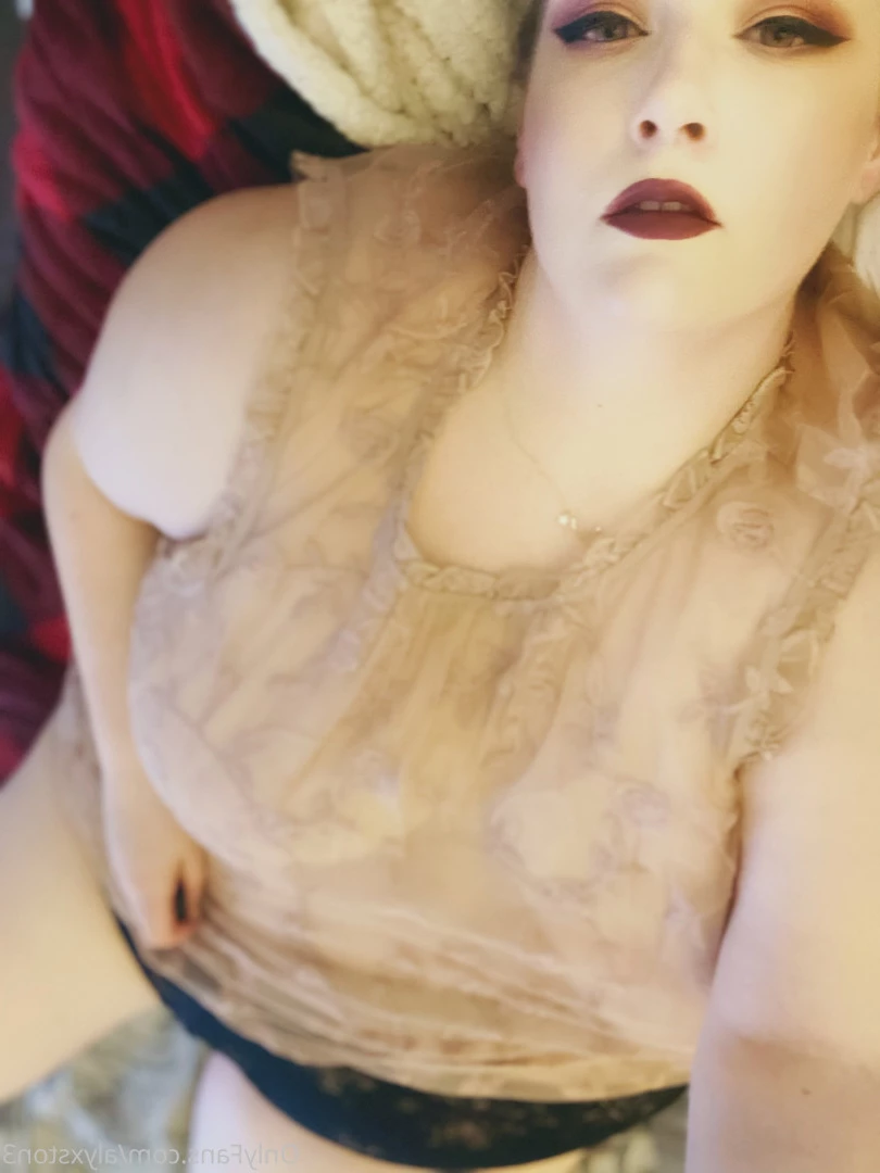 🍭Alyx Stone🍭✨ VIP✨💦🍑 [ alyxston3 ] Onlyfans leaked photo 5813324 on Hotleaks.tv