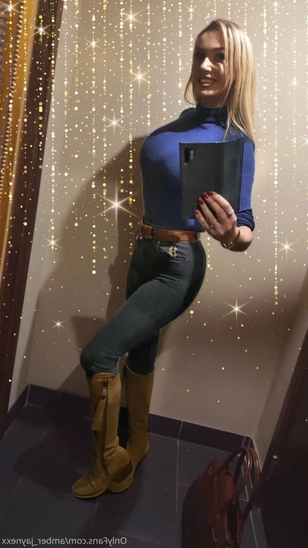 Adult🌟Amber-Jayne (18+) [ amber_jaynexx ] Onlyfans leaked photo 12172275 on Hotleaks.tv