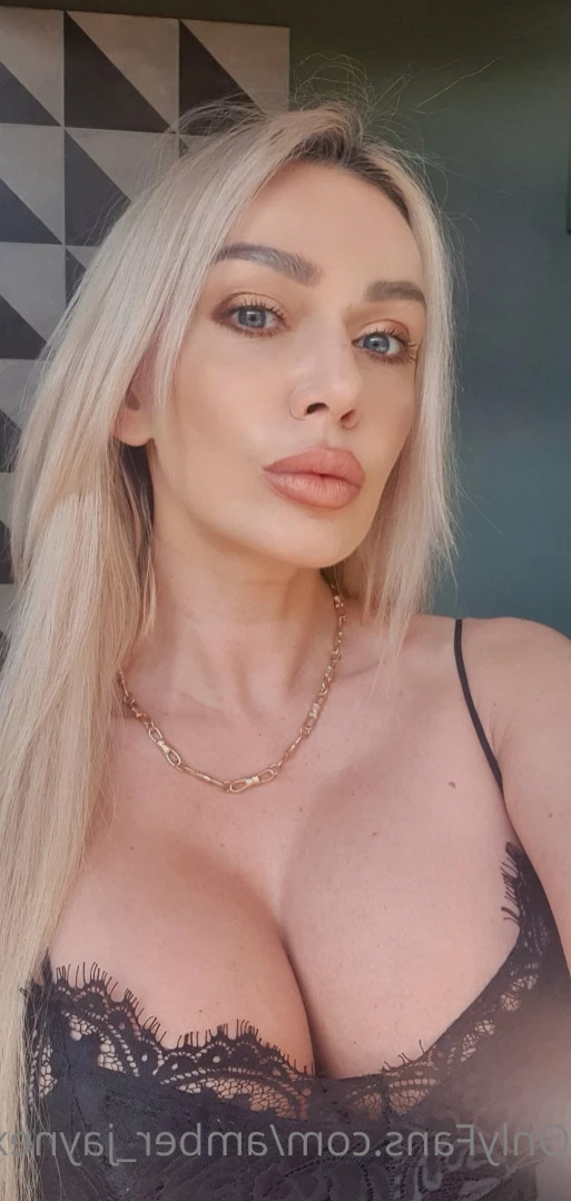 Adult🌟Amber-Jayne (18+) [ amber_jaynexx ] Onlyfans leaked photo 13717014 on Hotleaks.tv