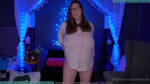 ambercutie Onlyfans leaked video 10945788 on Hotleaks.tv