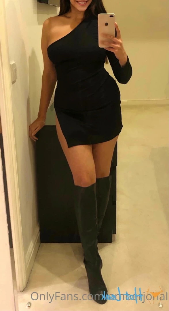 Amber Johal [ amberjohal ] Onlyfans leaked photo 13391982 on Hotleaks.tv