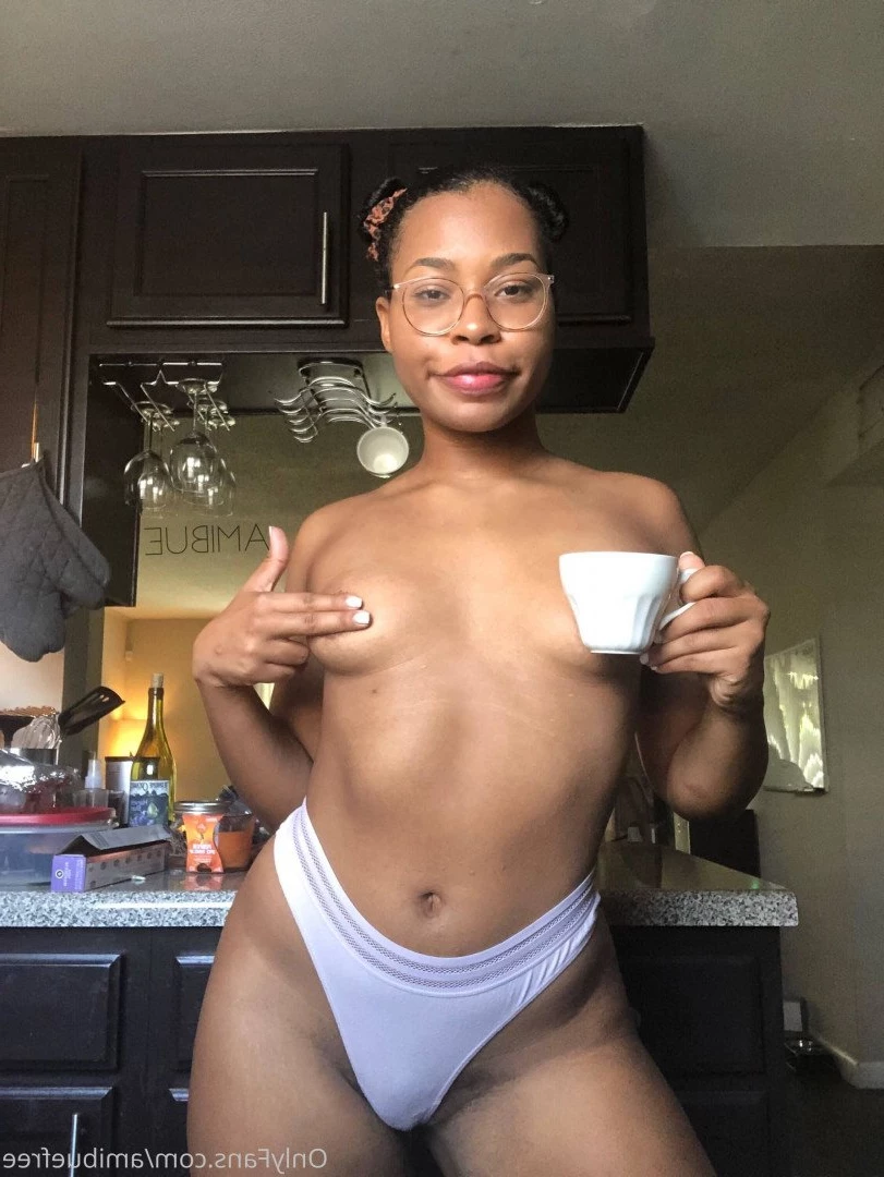 Ami Bue 💋 [ amibuefree ] Onlyfans leaked photo 5232493 on Hotleaks.tv