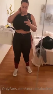 10584578