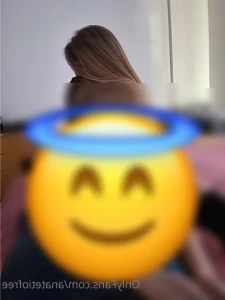 5668800