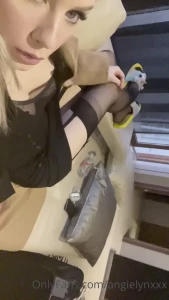 4961160