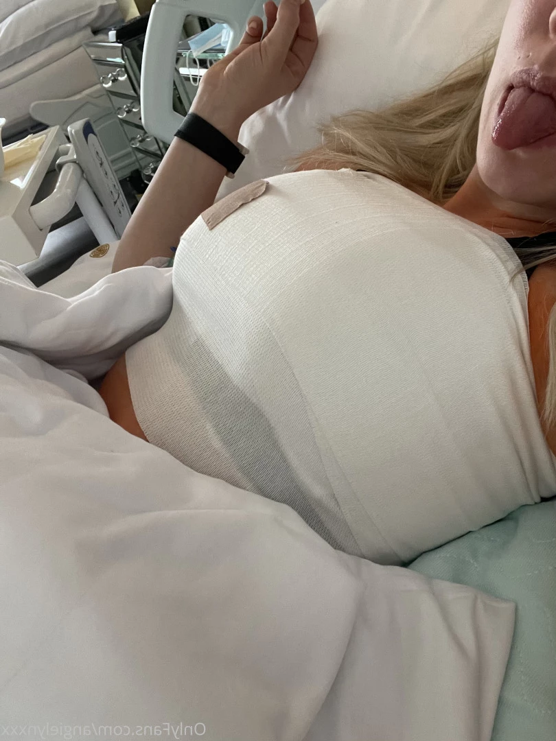 Angie Lynx ✨TOP 1.7%✨️ [ angielynxxx ] Onlyfans leaked photo 5640075 on Hotleaks.tv