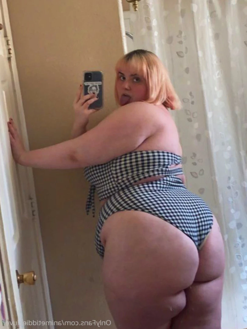 animetiddiezluver Onlyfans leaked photo 11572402 on Hotleaks.tv
