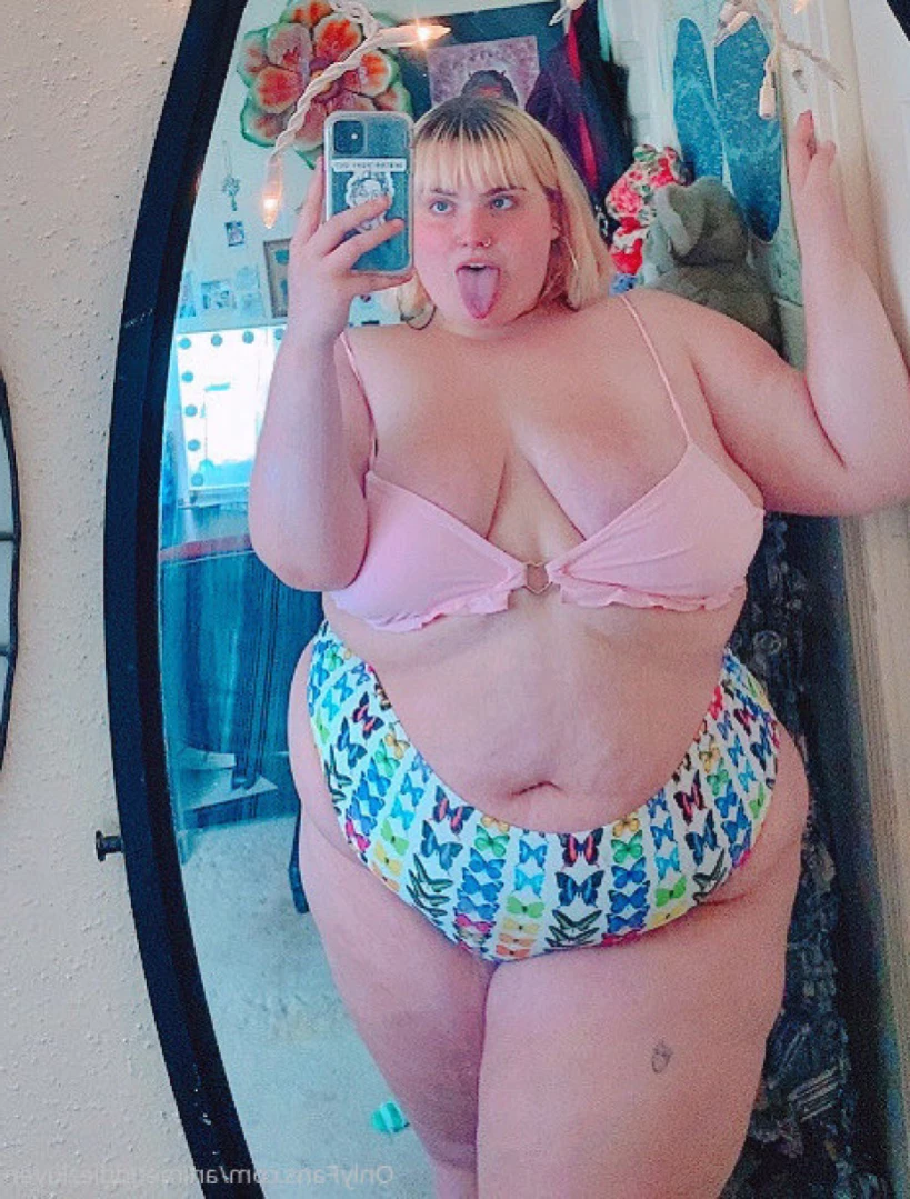 animetiddiezluver Onlyfans leaked photo 11582886 on Hotleaks.tv